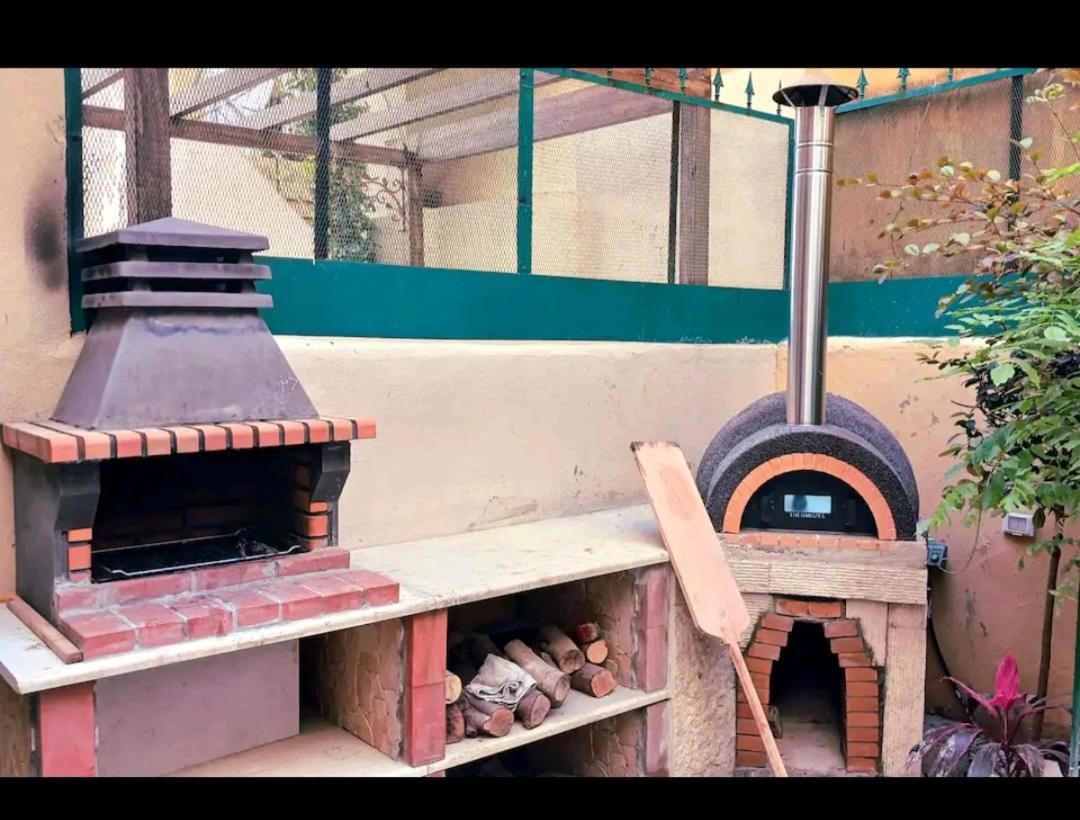 Apartment Charm Vintage Achrafieh With Garden Pizza Oven Bbq Hottub *