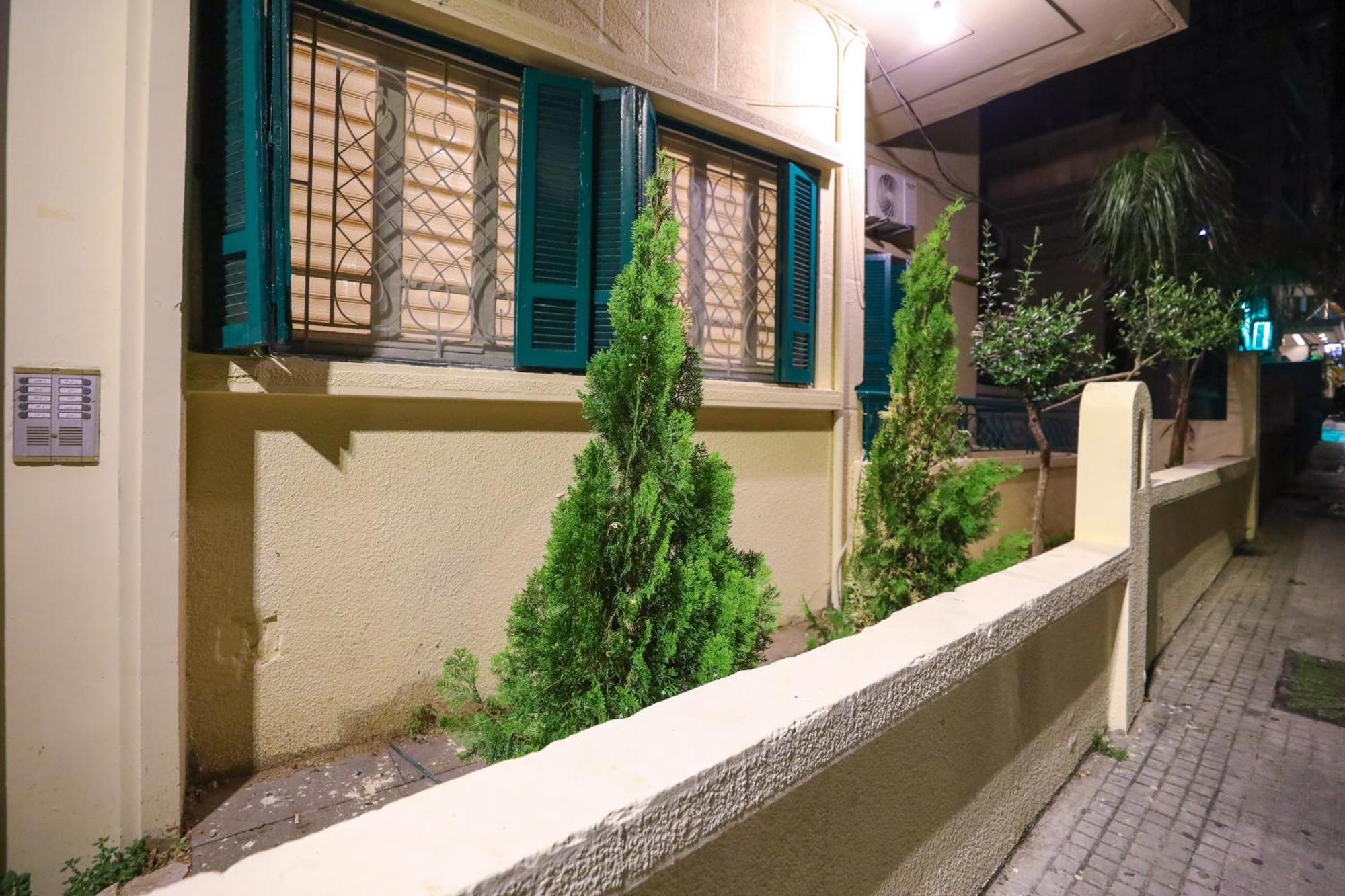 Charm Vintage Achrafieh With Garden Pizza Oven Bbq Hottub Apartment *